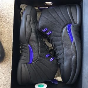 Retro 12 Dark Concord